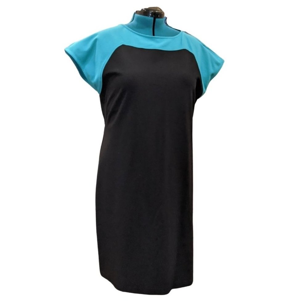 Gorgeous business-casual dress